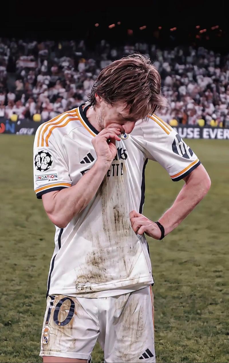 萨拉赫暗示将离开利物浦，合同续约出现新转折