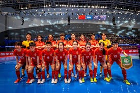 数学轶事：解析“泊松分布”在预测足球比赛进球数分布中的惊人准确性。（数学趣谈：泊松分布如何精准刻画足球进球分布）